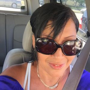 Meet your Posher, Donna